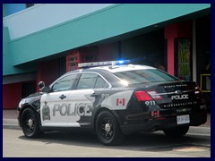 Clifton Hill, downtown - the police car is real!